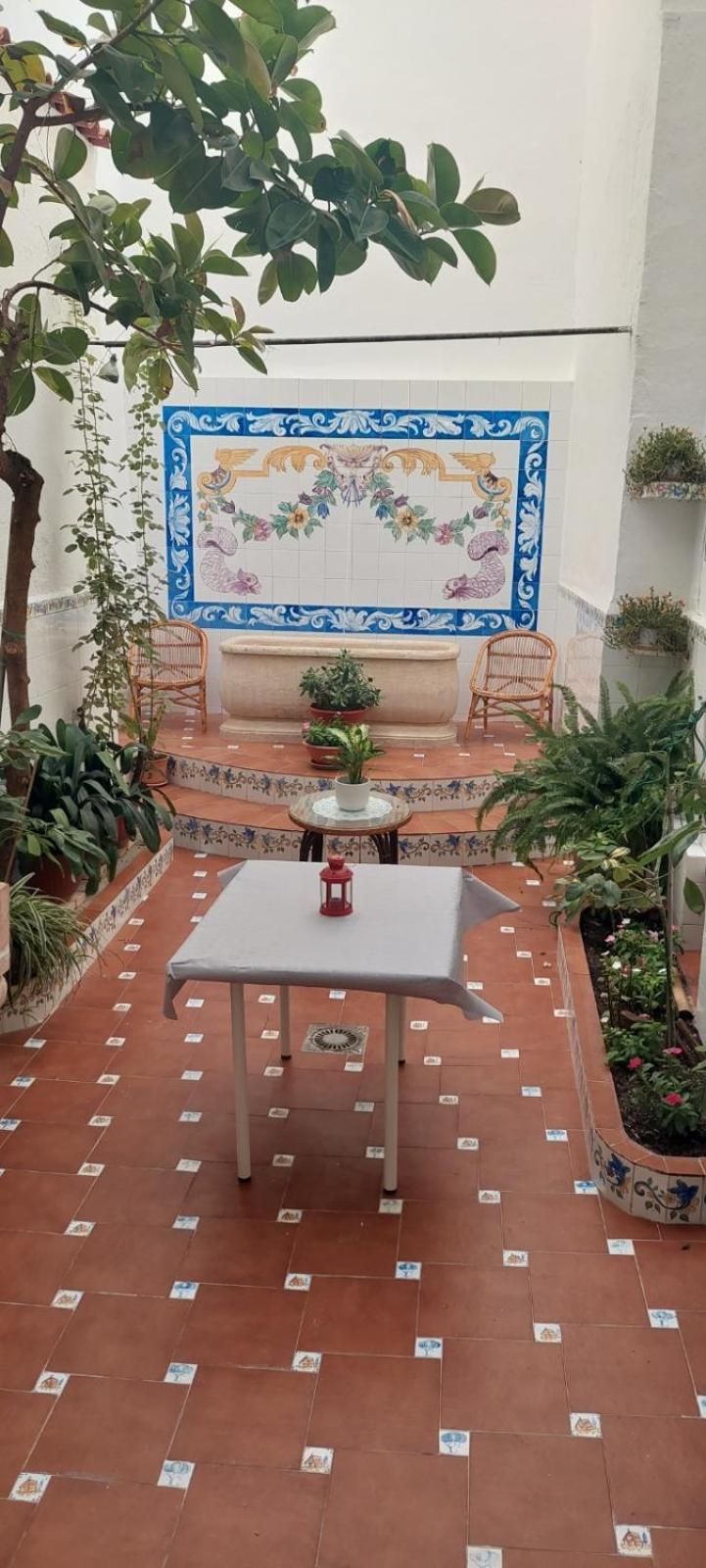 Aparthotel La Traviata - Buñol Zewnętrze zdjęcie